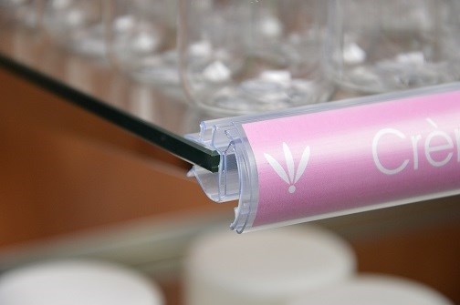 Cam Raflar İçin Markalama